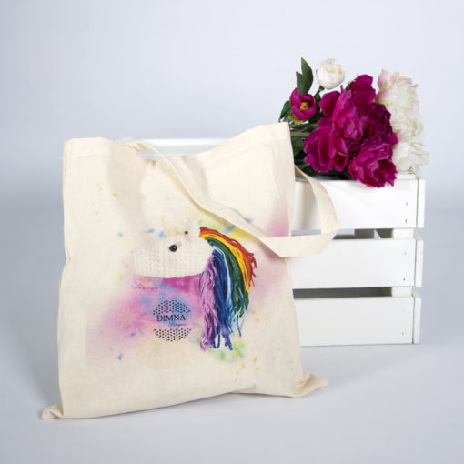 tote bag unicornio diseñada por dimnadesigns.com